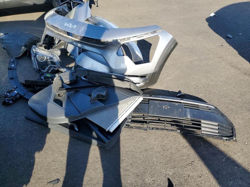 Фото 13 с аукциона – 2025 KIA NIRO с VIN KNDCP3LE2S5307015
