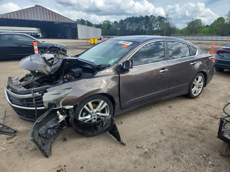 NISSAN ALTIMA 2014 with VIN 1N4BL3AP4EC427089 - Photo from auction