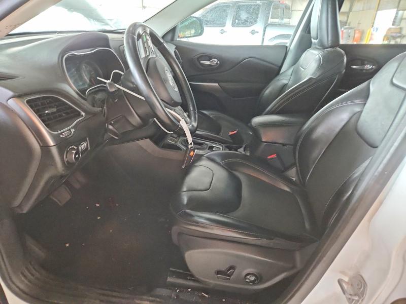 Photo 7 from auction – 2019 JEEP CHEROKEE with VIN 1C4PJLLB3KD316398
