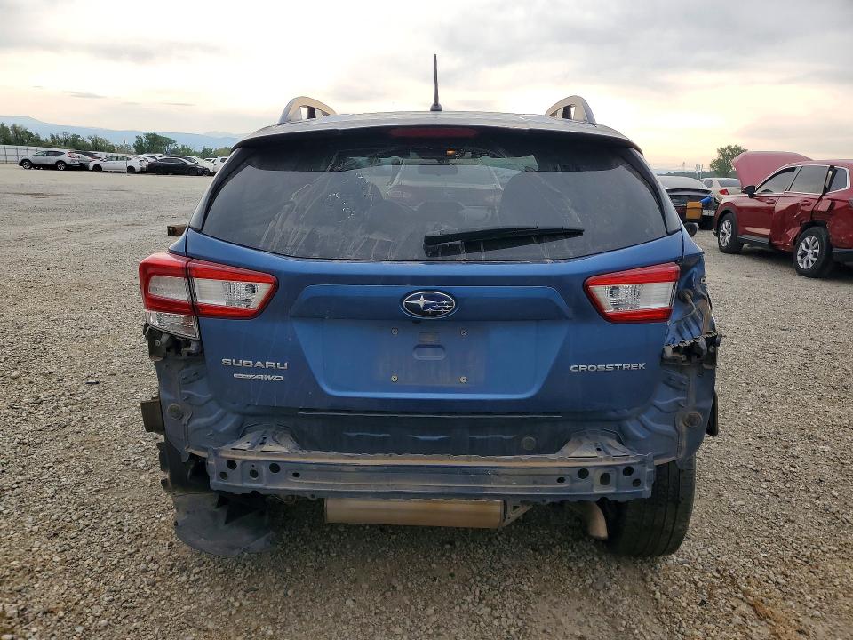 Photo 6 from auction – 2018 SUBARU CROSSTREK with VIN JF2GTAAC0J9307395