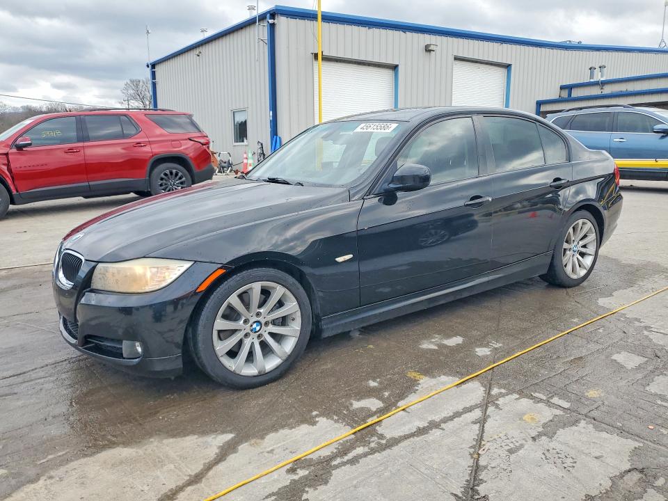BMW 328 2011 with VIN WBAPH7C55BE681654 - Photo from auction