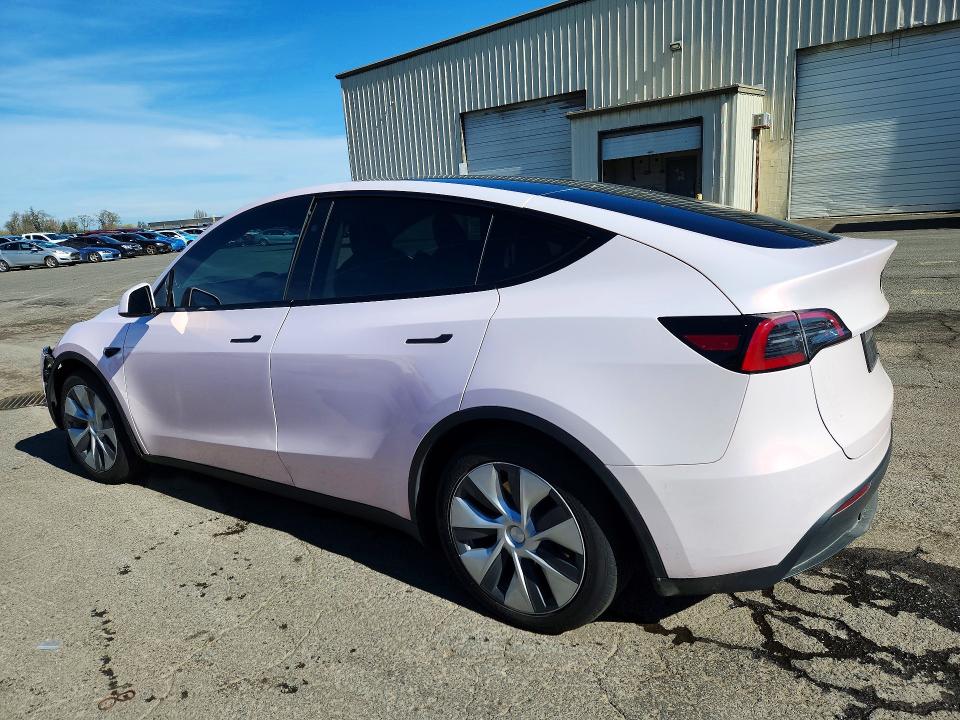 Photo 2 from auction – 2023 TESLA MODEL Y with VIN 7SAYGDEE0PF971153
