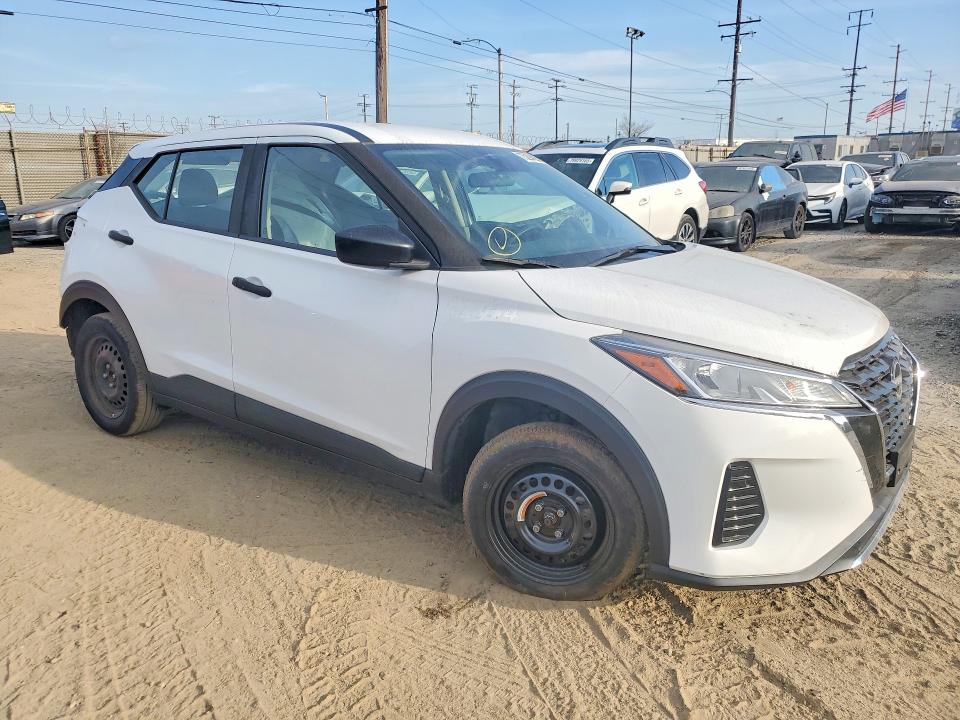 Photo 4 from auction – 2023 NISSAN KICKS with VIN 3N1CP5BV0PL547798