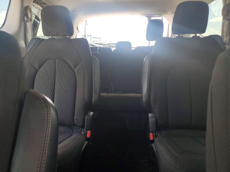 Photo 10 from auction – 2017 CHRYSLER PACIFICA with VIN 2C4RC1DG5HR609064