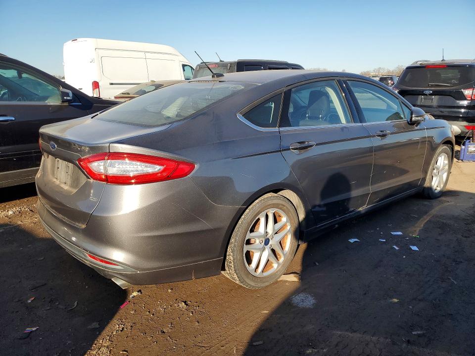 Photo 3 from auction – 2014 FORD FUSION with VIN 1FA6P0H7XE5391732