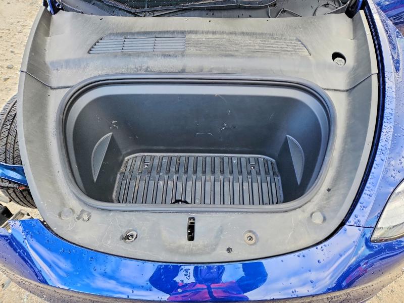 Photo 11 from auction – 2021 TESLA MODEL Y with VIN 5YJYGDEE4MF074913