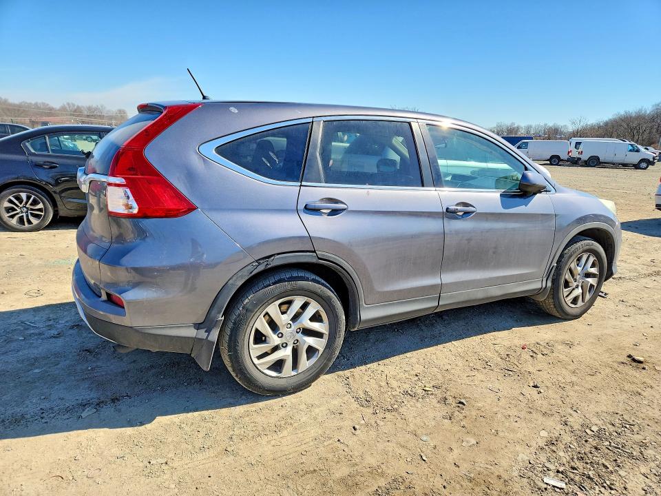 Photo 3 from auction – 2015 HONDA CR-V with VIN 5J6RM3H56FL012815