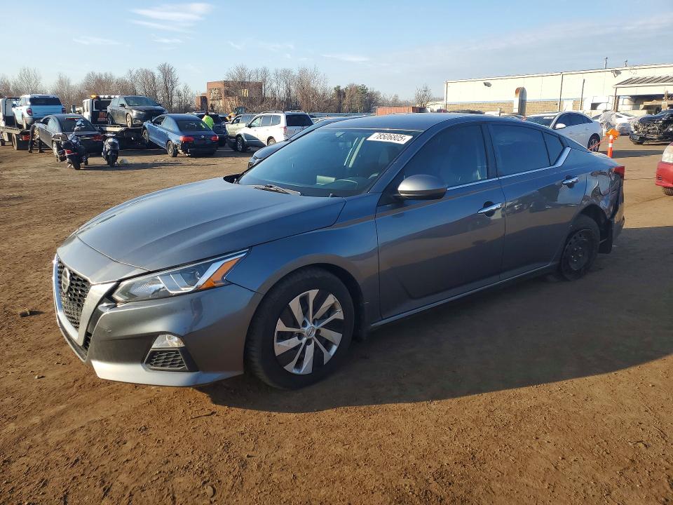 NISSAN ALTIMA 2019 with VIN 1N4BL4BV1KC236678 - Photo from auction