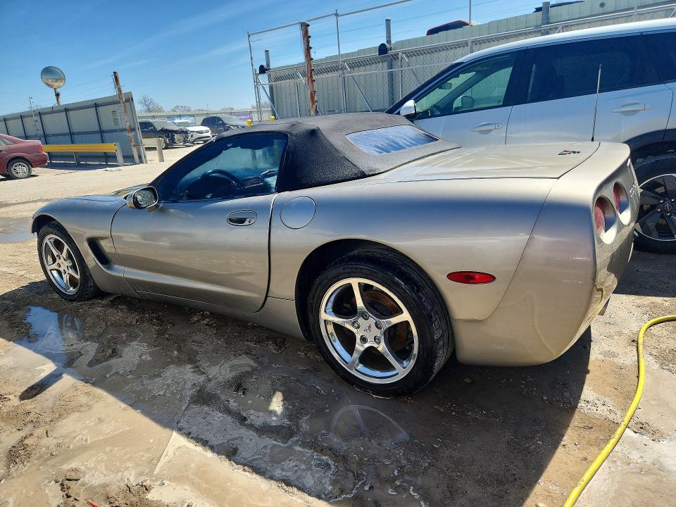 Photo 2 from auction – 2001 CHEVROLET CORVETTE with VIN 1G1YY32G515121353