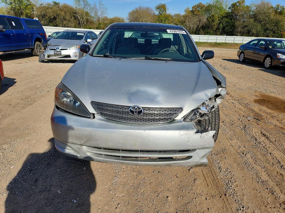 Photo 5 from auction – 2003 TOYOTA CAMRY with VIN 4T1BE32K53U751744