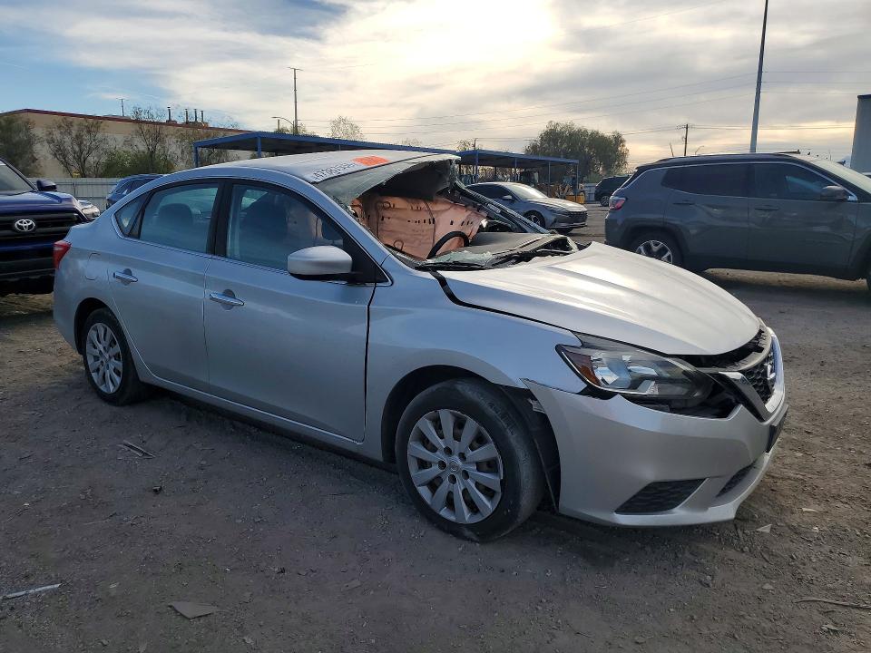 Photo 4 from auction – 2017 NISSAN SENTRA with VIN 3N1AB7AP1HY287534