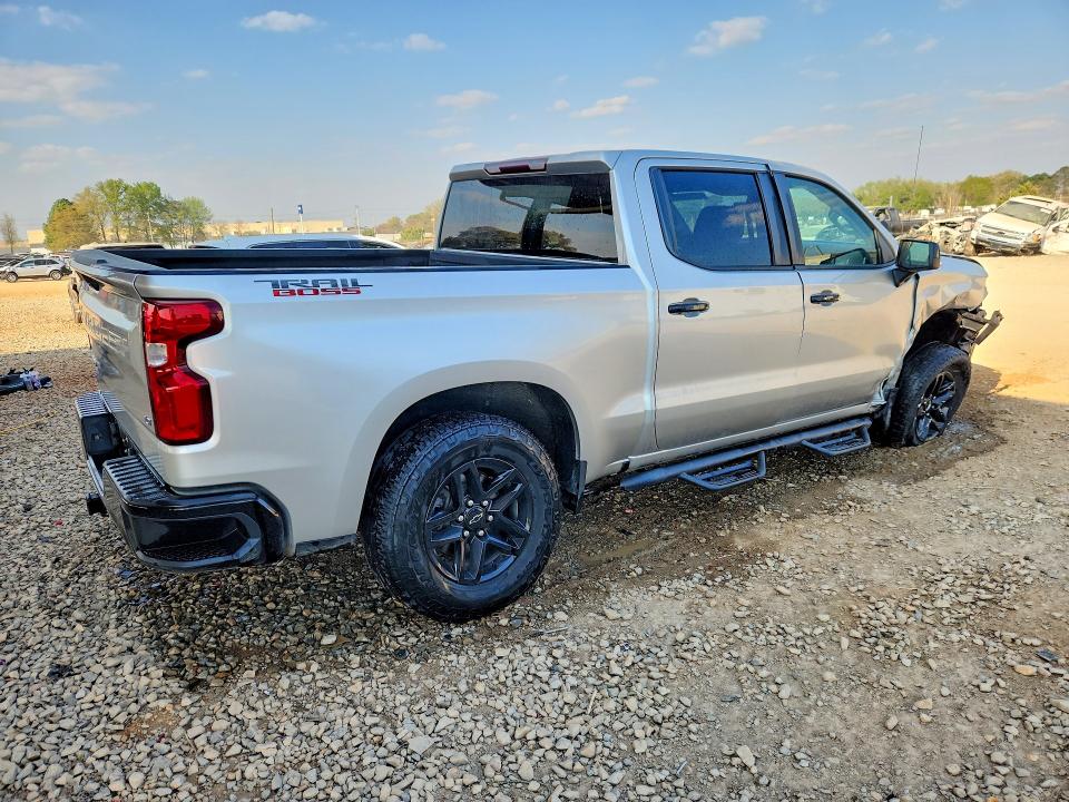 Photo 3 from auction – 2021 CHEVROLET SILVERADO with VIN 3GCPYFED2MG311615