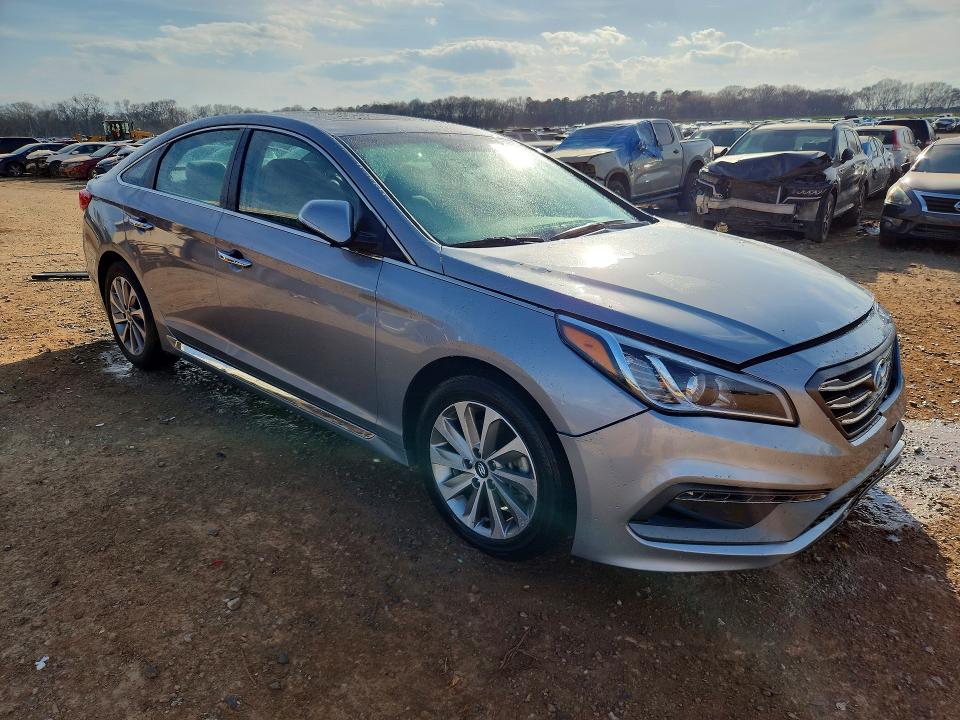 Photo 4 from auction – 2016 HYUNDAI SONATA with VIN 5NPE34AF1GH418636