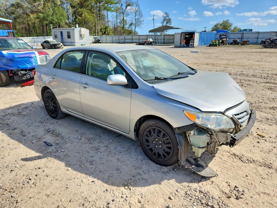 Photo 4 from auction – 2013 TOYOTA COROLLA with VIN 5YFBU4EE0DP124791