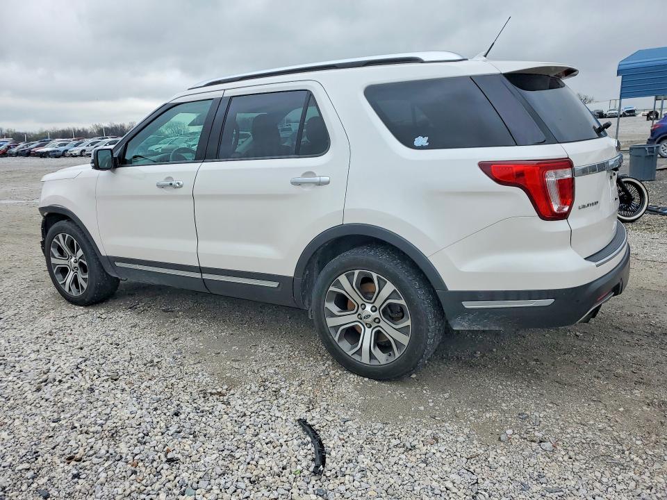 Photo 2 from auction – 2018 FORD EXPLORER with VIN 1FM5K8HT8JGB97159