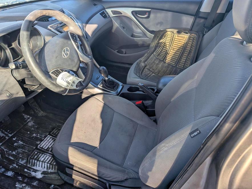 Photo 7 from auction – 2012 HYUNDAI ELANTRA with VIN 5NPDH4AE7CH143885