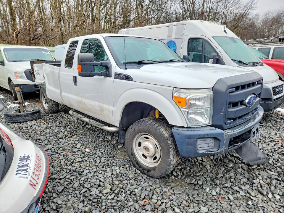 Foto 4 de la subasta – 2016 FORD F250 con VIN 1FT7X2B68GEC57976