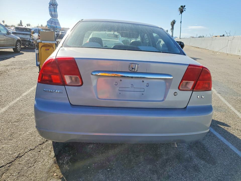 صورة رقم 6 من المزاد - 2002 HONDA CIVIC مع VIN 2HGES16542H550830
