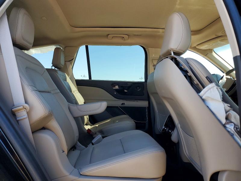 Photo 11 from auction – 2023 LINCOLN AVIATOR with VIN 5LM5J7XC3PGL02050