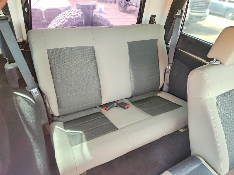 Photo 10 from auction – 2008 JEEP WRANGLER with VIN 1J4FA241X8L543219