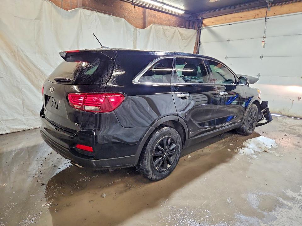 Photo 3 from auction – 2019 KIA SORENTO with VIN 5XYPGDA55KG444788