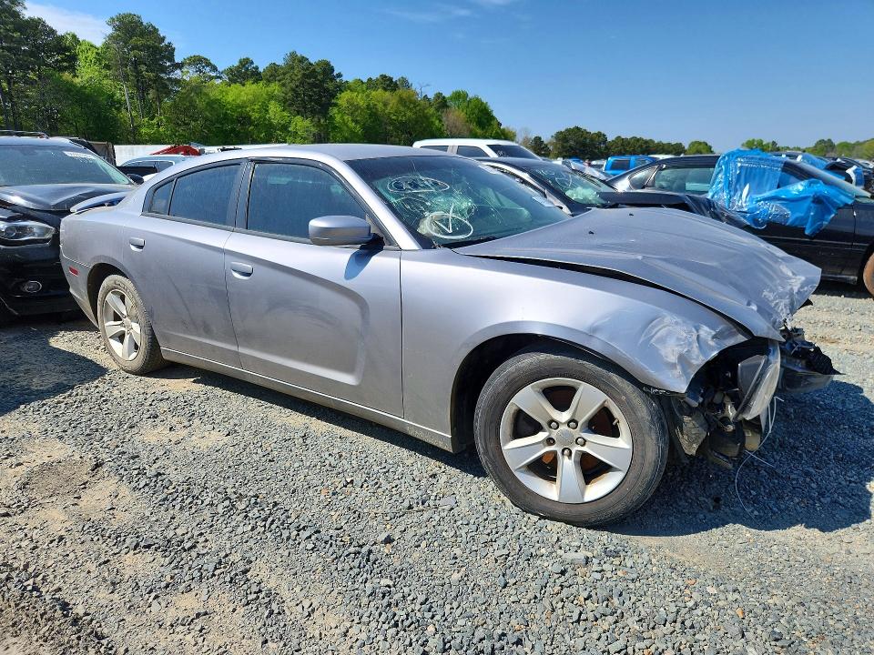 Photo 4 from auction – 2013 DODGE CHARGER with VIN 2C3CDXBG4DH638536