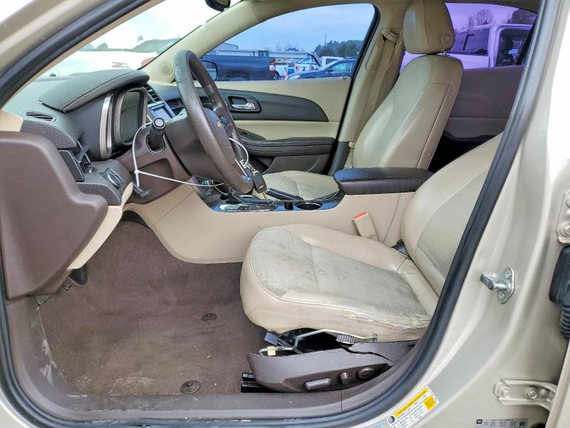 Photo 7 from auction – 2014 CHEVROLET MALIBU with VIN 1G11C5SL8EF183919