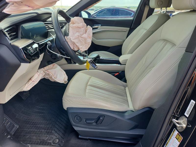 Photo 7 from auction – 2024 AUDI Q8 E-TRON with VIN WA1CAAGE7RB005967