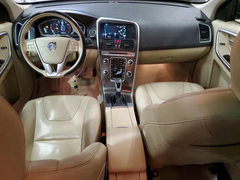 Photo 8 from auction – 2015 VOLVO XC60 with VIN YV440MDK8F2741592