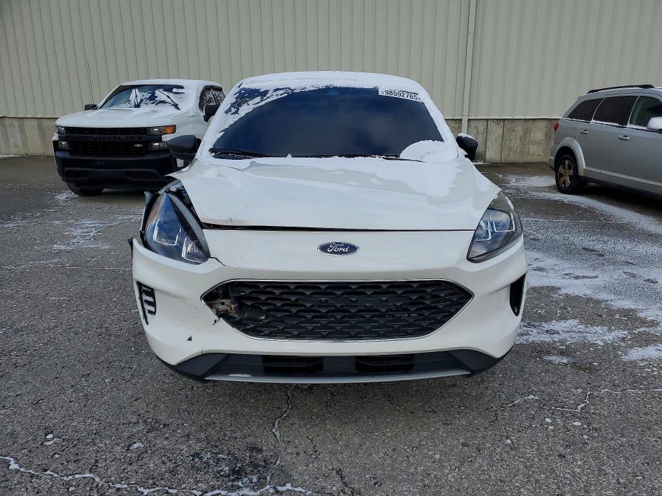 Photo 5 from auction – 2022 FORD ESCAPE with VIN 1FMCU0G67NUB97191