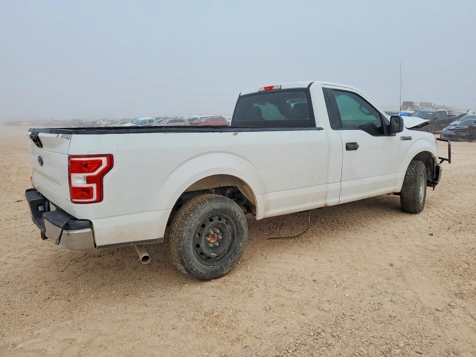 Photo 3 from auction – 2018 FORD F150 with VIN 1FTMF1CB1JKE35926
