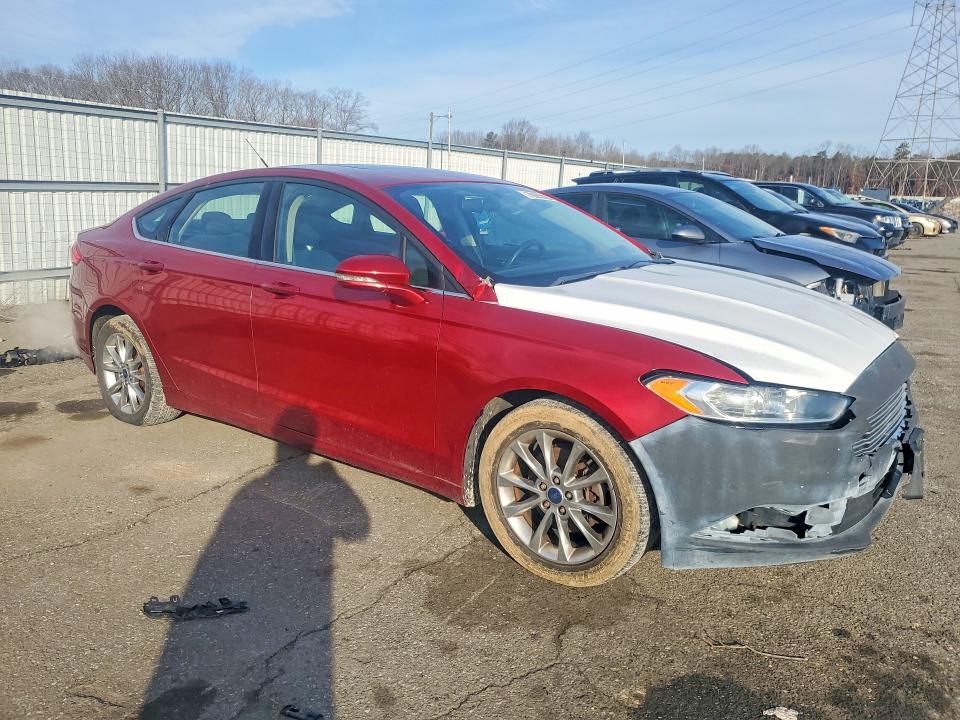 Zdjęcie 4 z aukcji – 2017 FORD FUSION z VIN 3FA6P0HD5HR239915