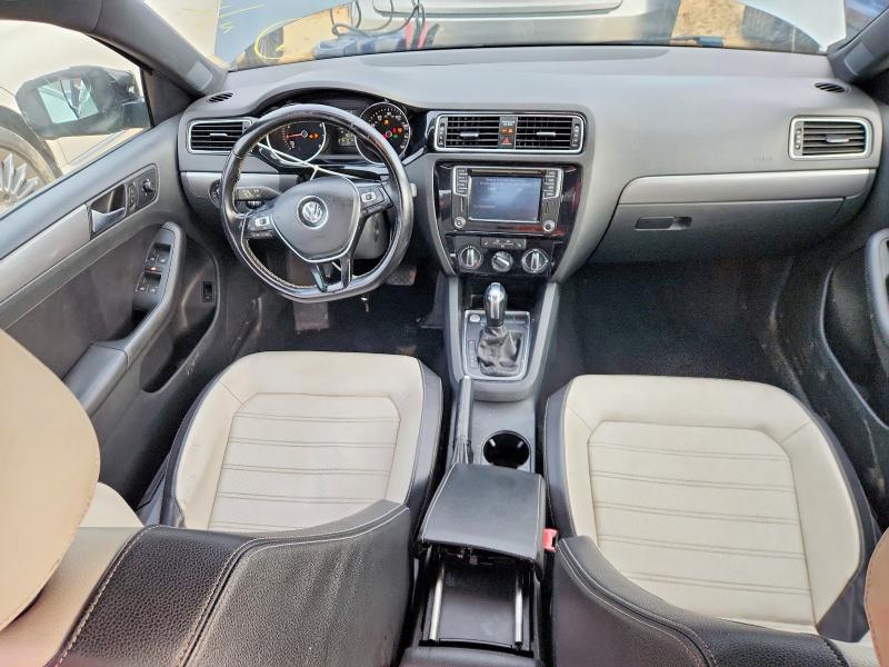 Photo 8 from auction – 2016 VOLKSWAGEN JETTA with VIN 3VWD17AJ6GM397488