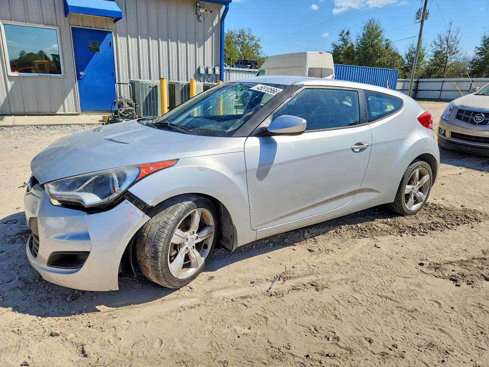 HYUNDAI VELOSTER 2013 with VIN KMHTC6AD4DU167934 - Photo from auction