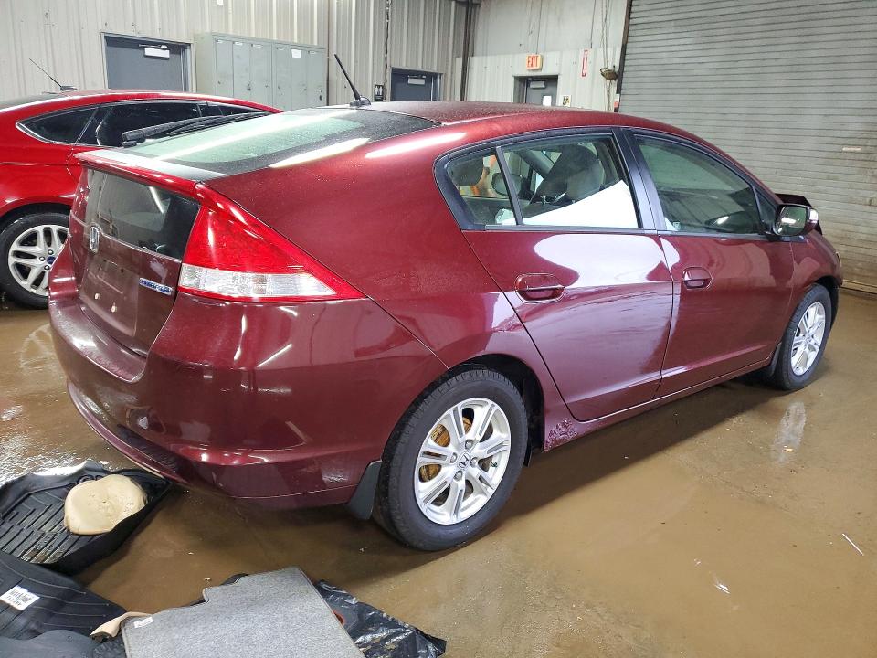 Photo 3 from auction – 2011 HONDA INSIGHT with VIN JHMZE2H79BS008139