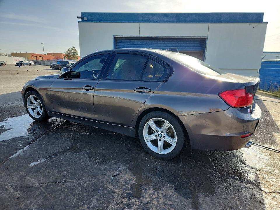 Photo 2 from auction – 2014 BMW 328 with VIN WBA3C1C50EK107091