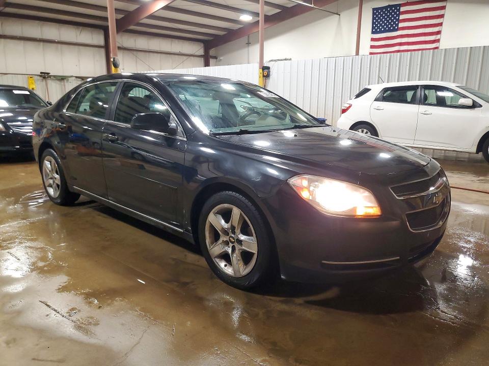 Photo 4 from auction – 2010 CHEVROLET MALIBU with VIN 1G1ZC5EB2AF226506