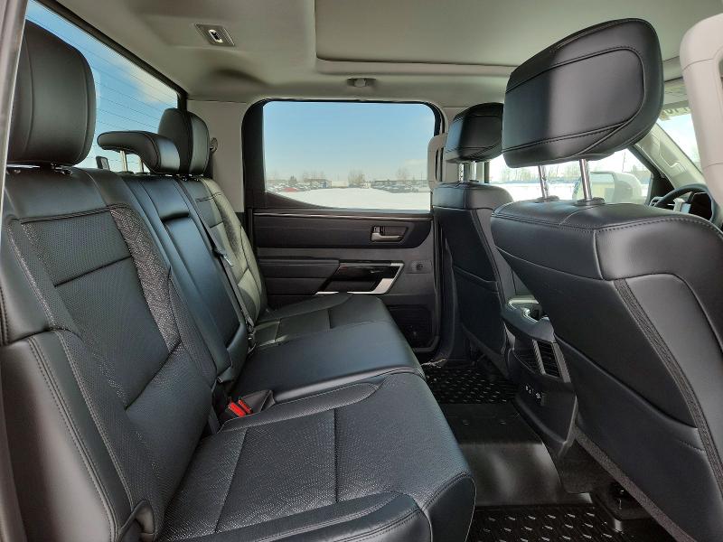 Photo 11 from auction – 2023 TOYOTA TUNDRA with VIN 5TFJA5DB5PX077653
