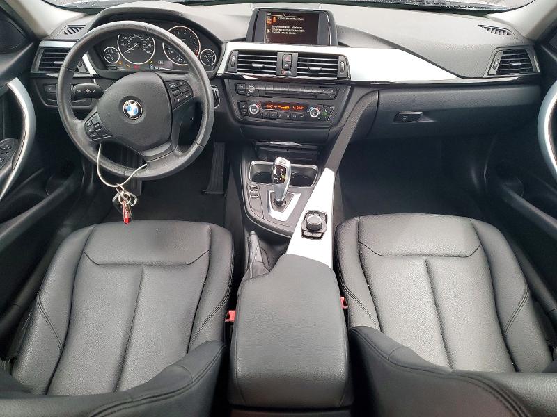 Photo 8 from auction – 2015 BMW 320 with VIN WBA3B1G55FNT63997