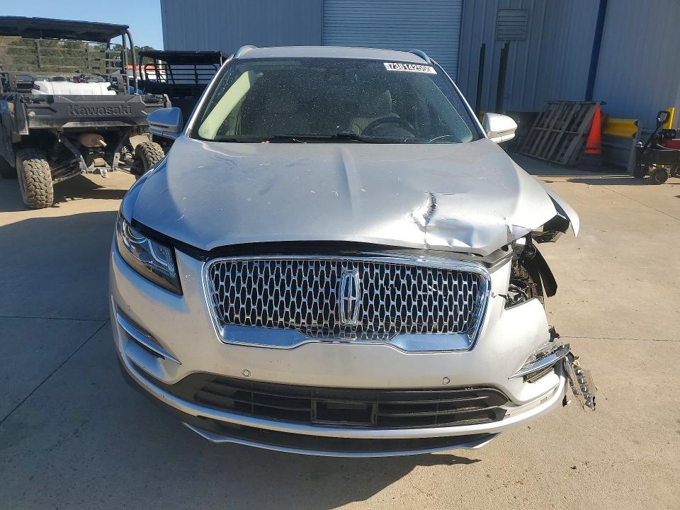 Photo 5 from auction – 2019 LINCOLN MKC with VIN 5LMCJ3C92KUL16655