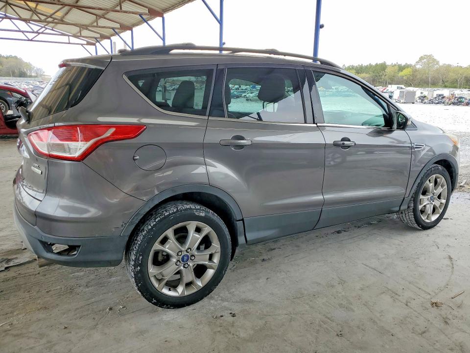 Photo 3 from auction – 2013 FORD ESCAPE with VIN 1FMCU0HX5DUB85305