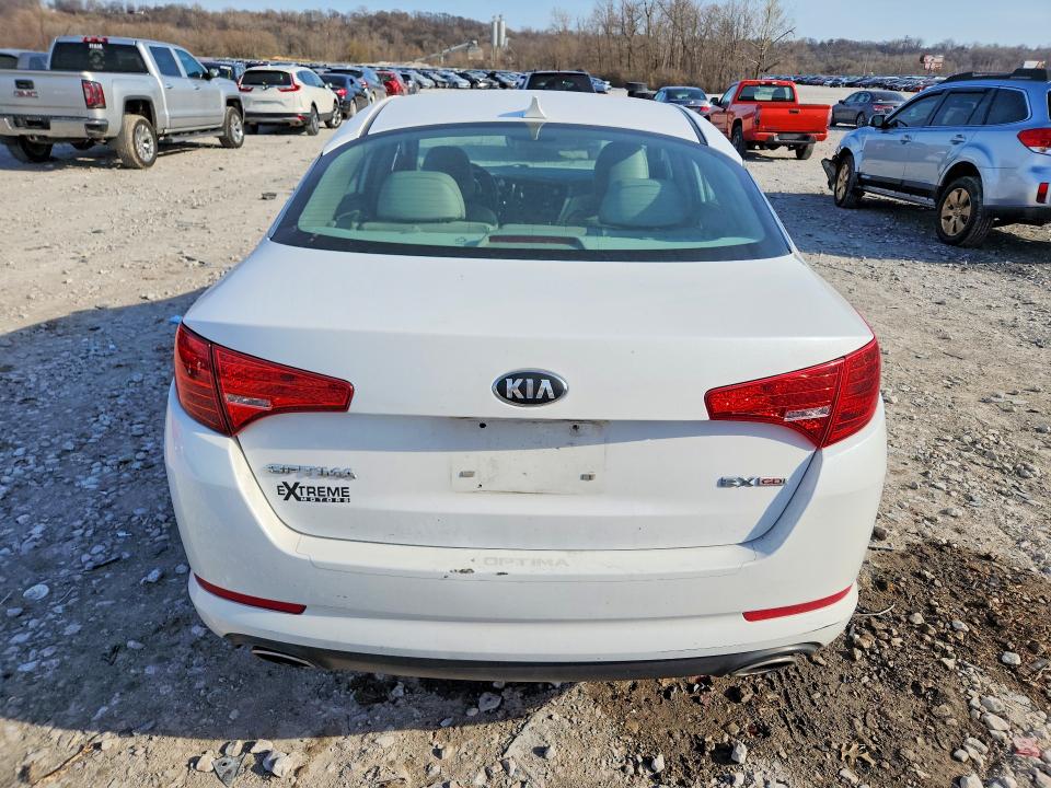 Photo 6 from auction – 2013 KIA OPTIMA with VIN 5XXGN4A77DG133569