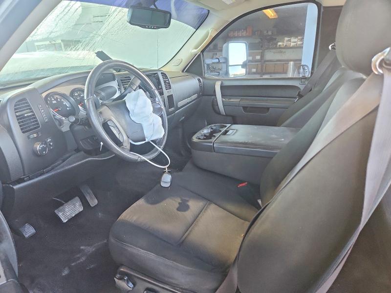 Photo 7 from auction – 2011 GMC SIERRA with VIN 1GTR2VE33BZ117569