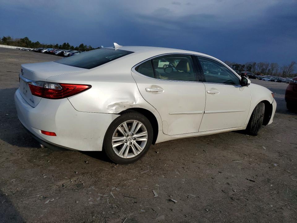 Photo 3 from auction – 2014 LEXUS ES 350 with VIN JTHBK1GG0E2090983