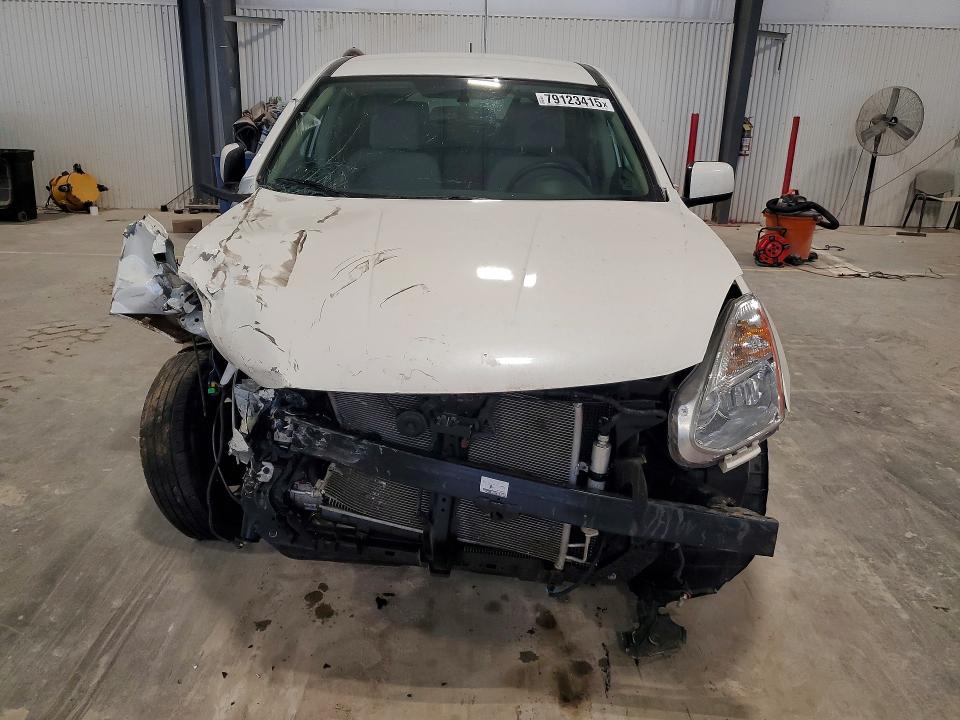 Photo 5 from auction – 2013 NISSAN ROGUE with VIN JN8AS5MV5DW143986