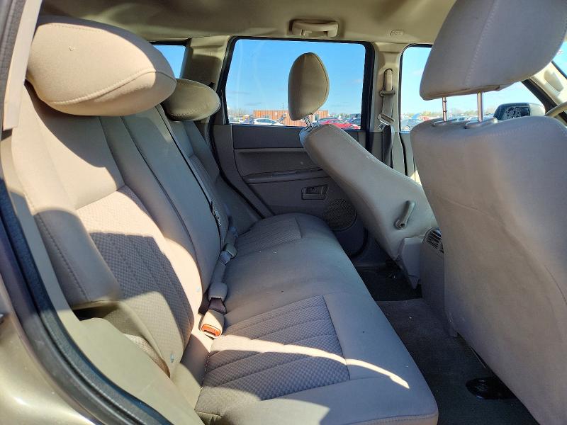 Снимка 10 от търг – 2005 JEEP GRAND CHEROKEE с VIN 1J8GR48K85C666992