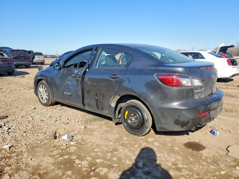 Photo 2 from auction – 2012 MAZDA 3 with VIN JM1BL1V70C1598519