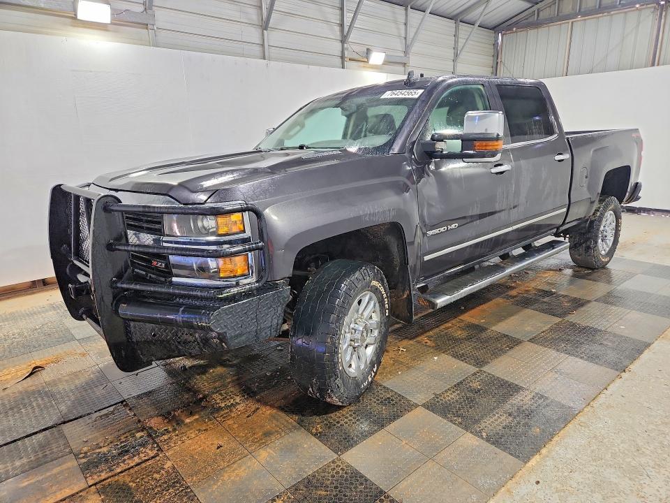 CHEVROLET SILVERADO 2016 with VIN 1GC4K0C81GF220641 - Photo from auction