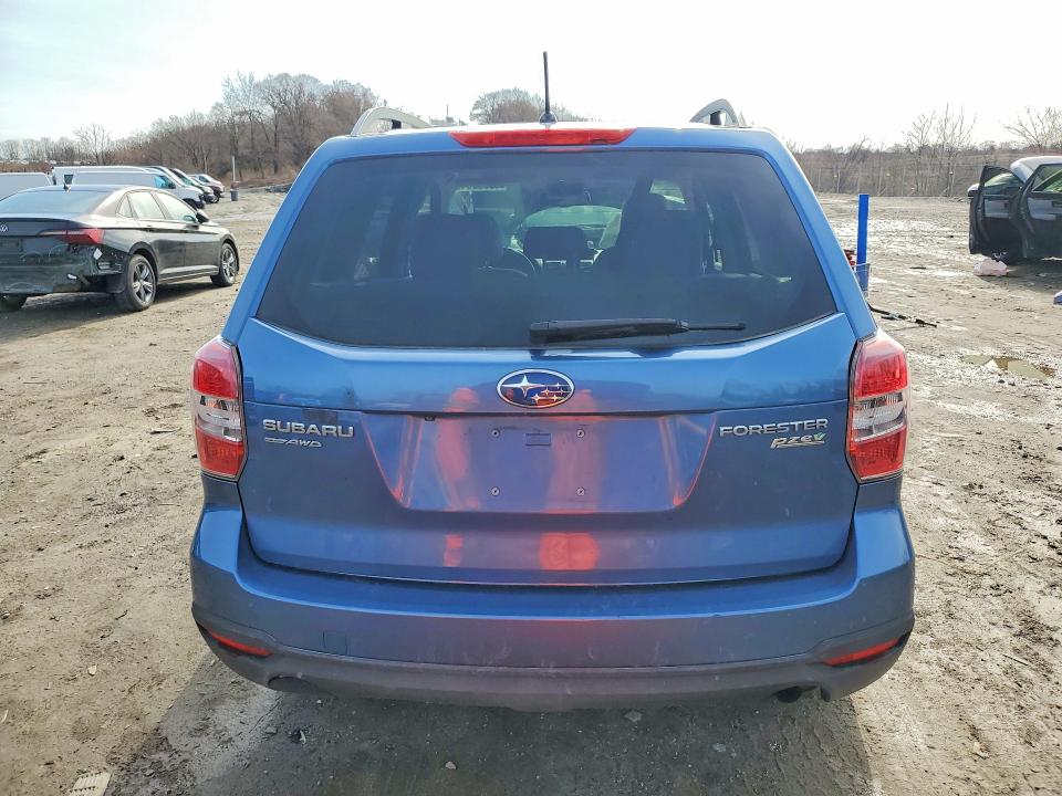 Photo 6 from auction – 2015 SUBARU FORESTER with VIN JF2SJADC2FH497502