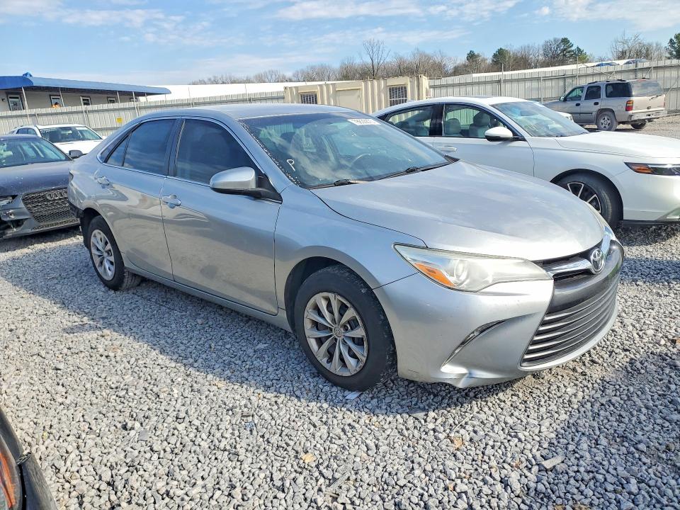 Photo 4 from auction – 2015 TOYOTA CAMRY with VIN 4T1BF1FK3FU990337